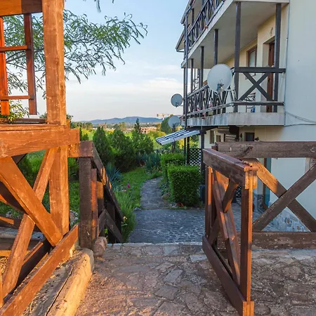 Garden-level Seaside With Private Patio By Flat Mаnager * Czernomorec